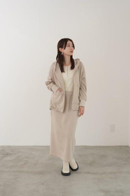 ダフィームートンタイトスカート　23168