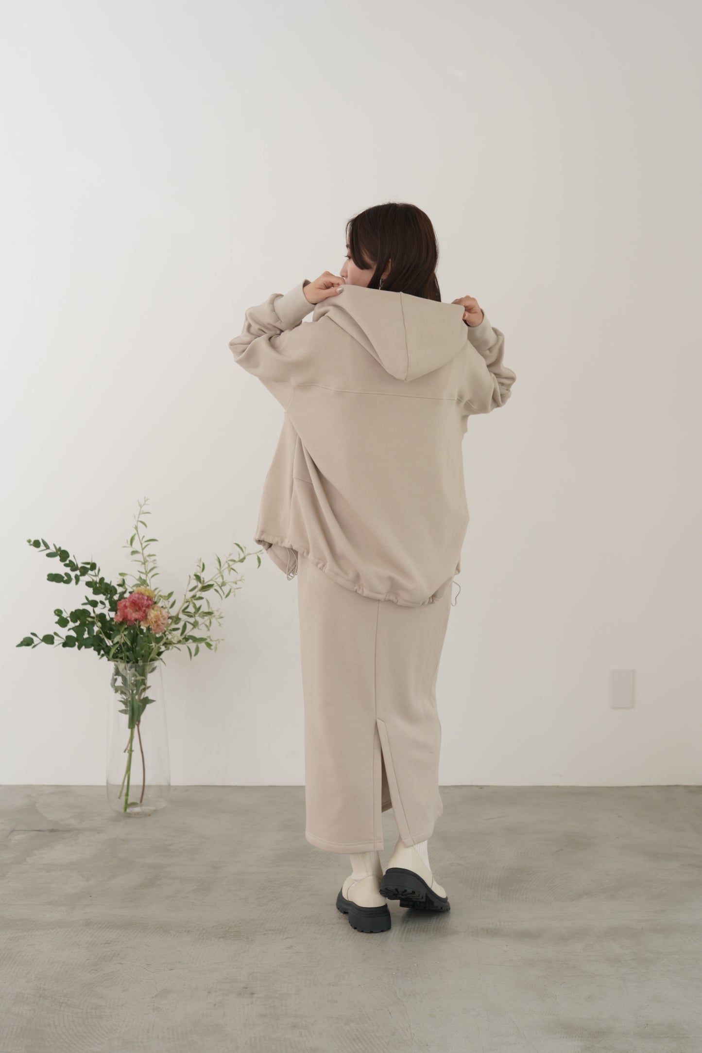 ダフィームートンタイトスカート　23168