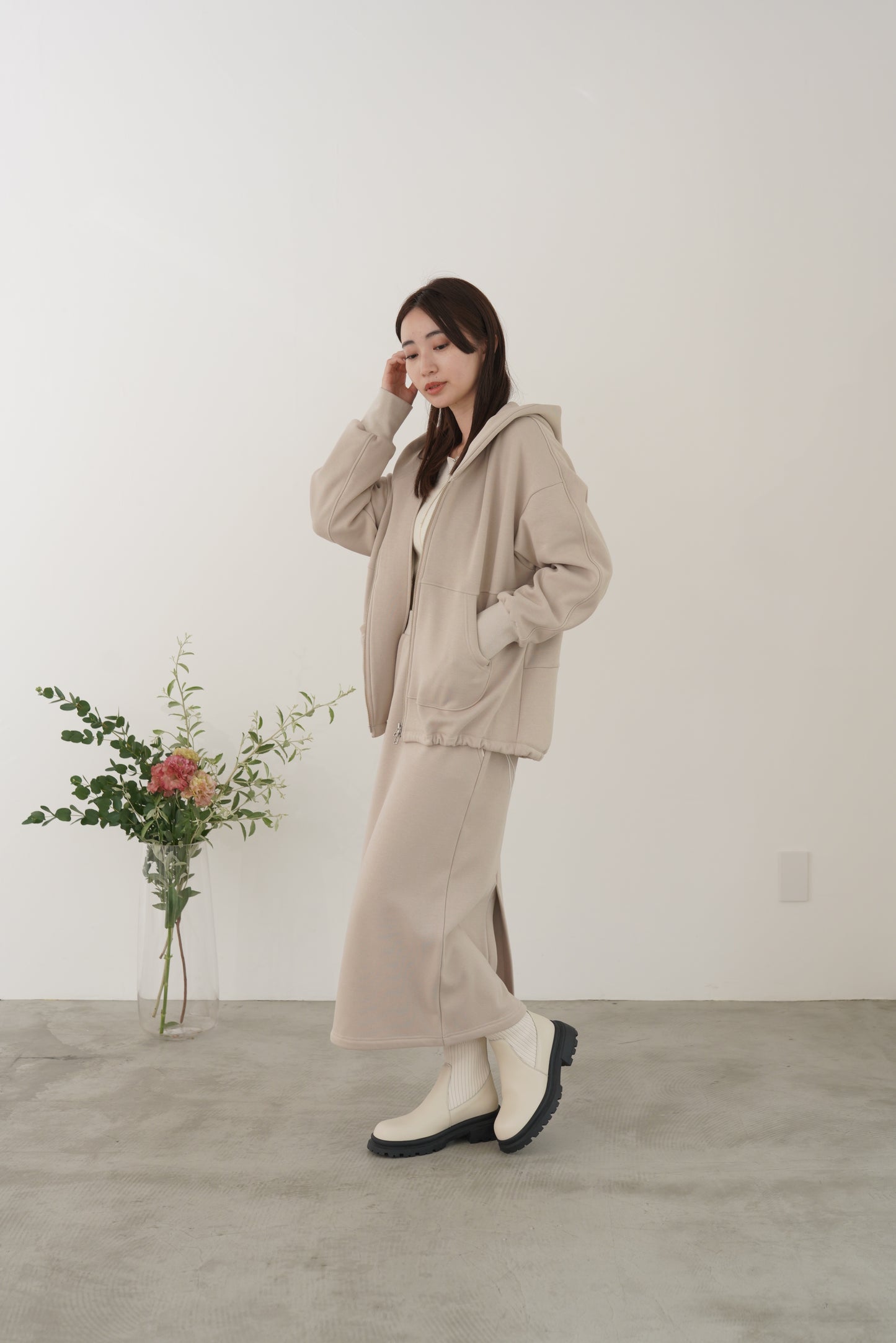 ダフィームートンタイトスカート　23168