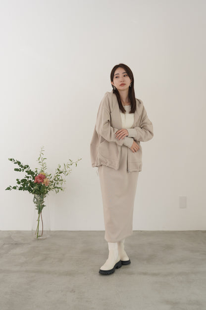 ダフィームートンタイトスカート　23168