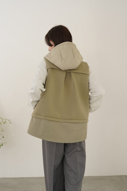 キルティングフードベスト　15929