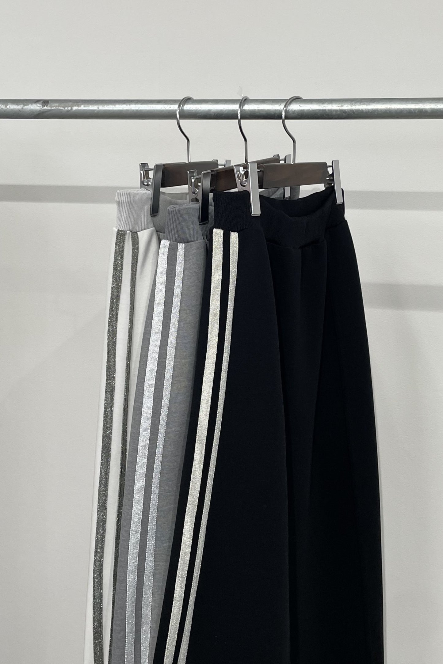 サイドラインボンディングスカート　F2125