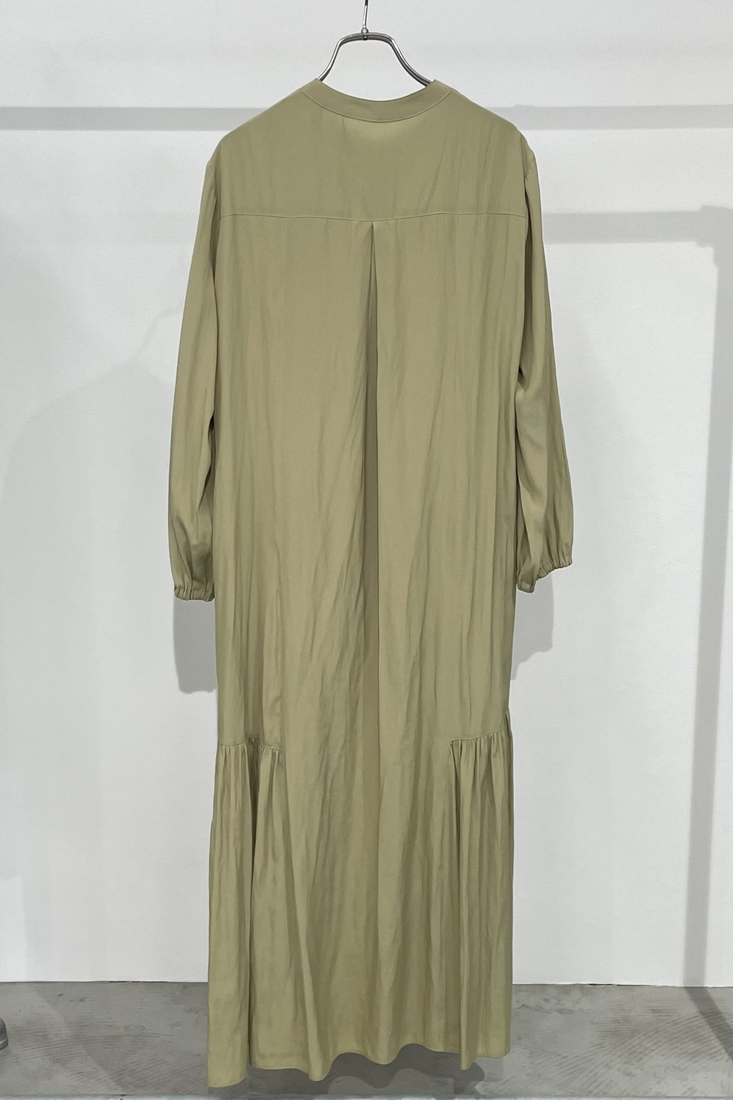 ギャザーフレアシャツワンピース　15731