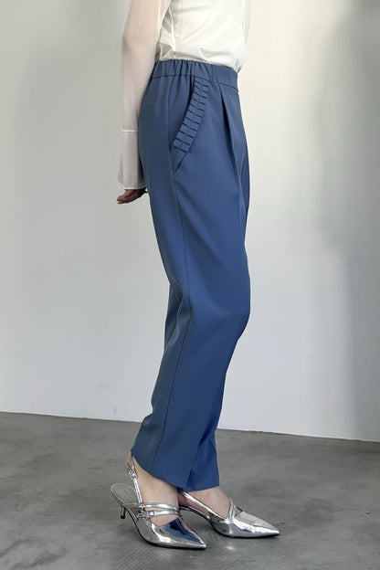 ストレッチテーパードパンツ　23083