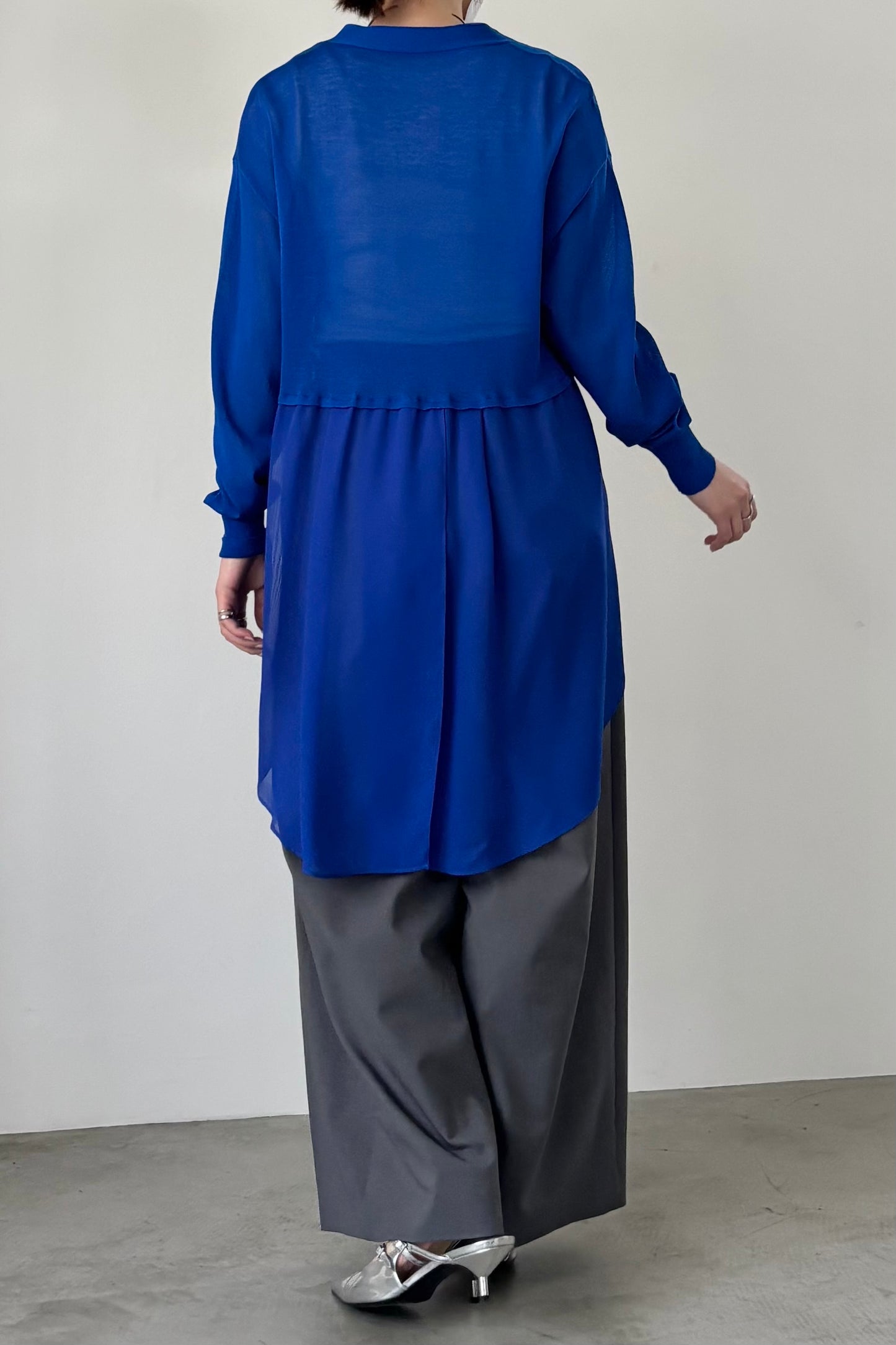 セミロングシフォンカーディガン　35500