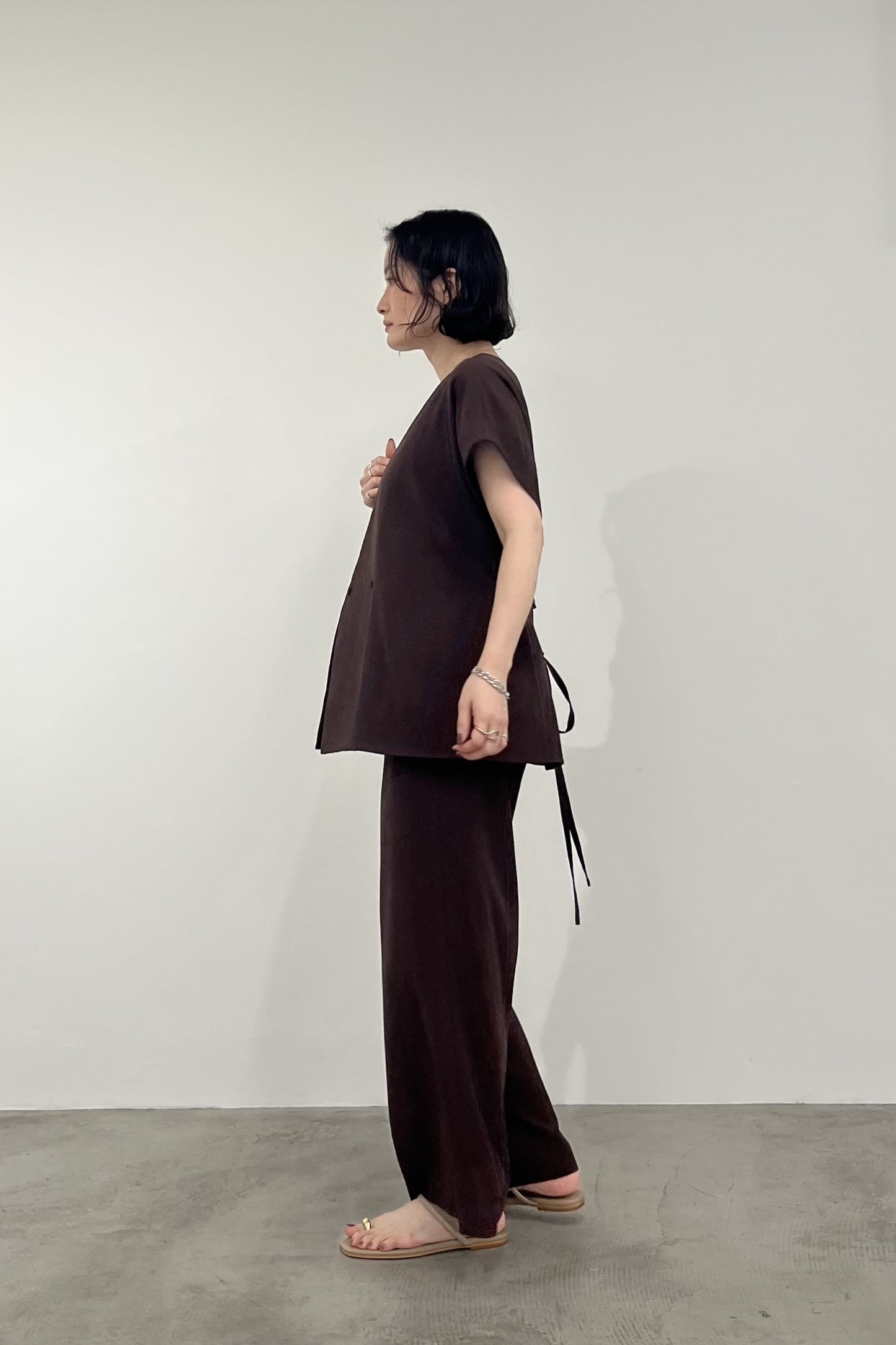 T/R麻調ノーカラージレ　M10010