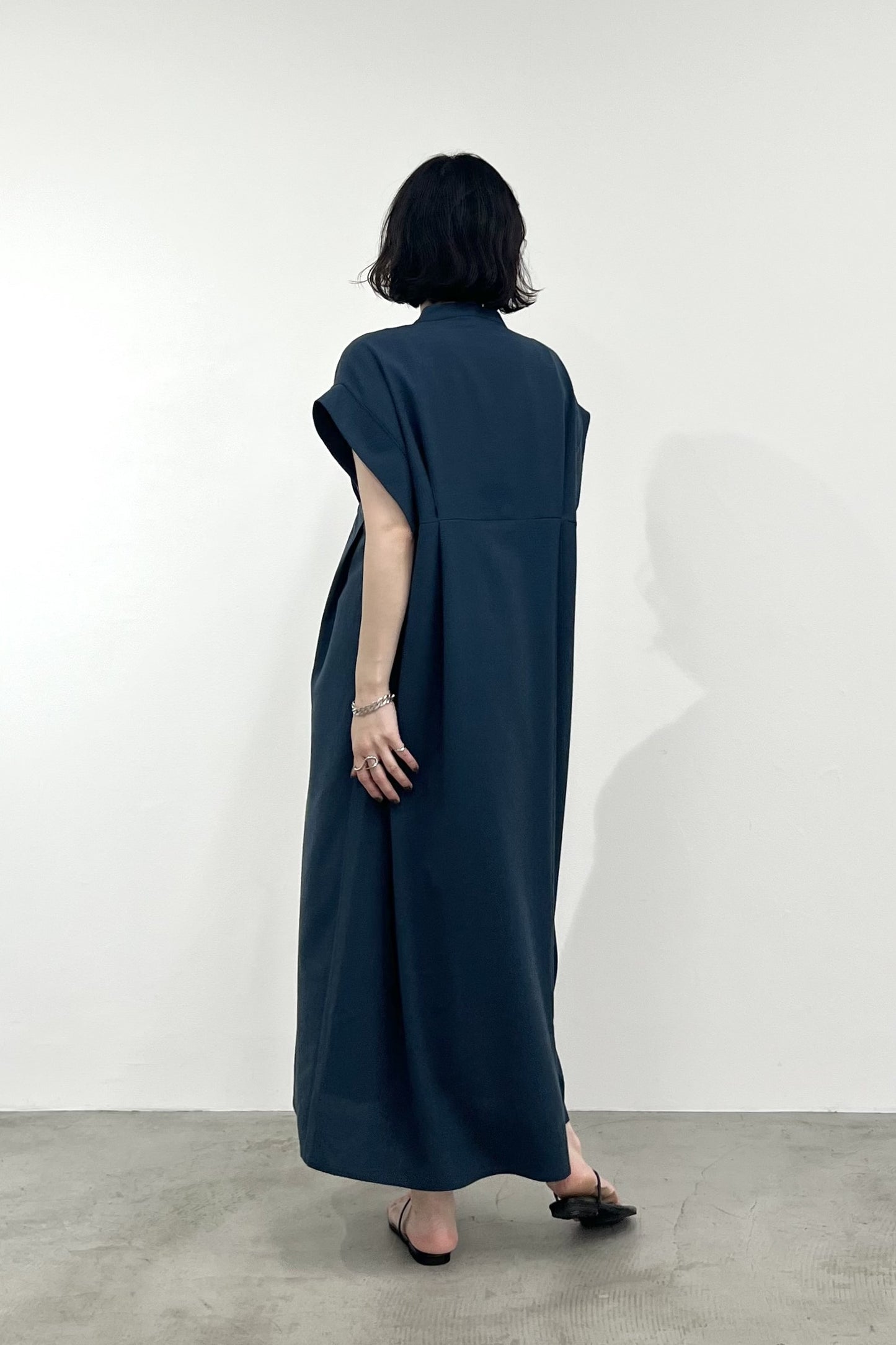 T/R麻調ノーカラーシャツOP　M10013