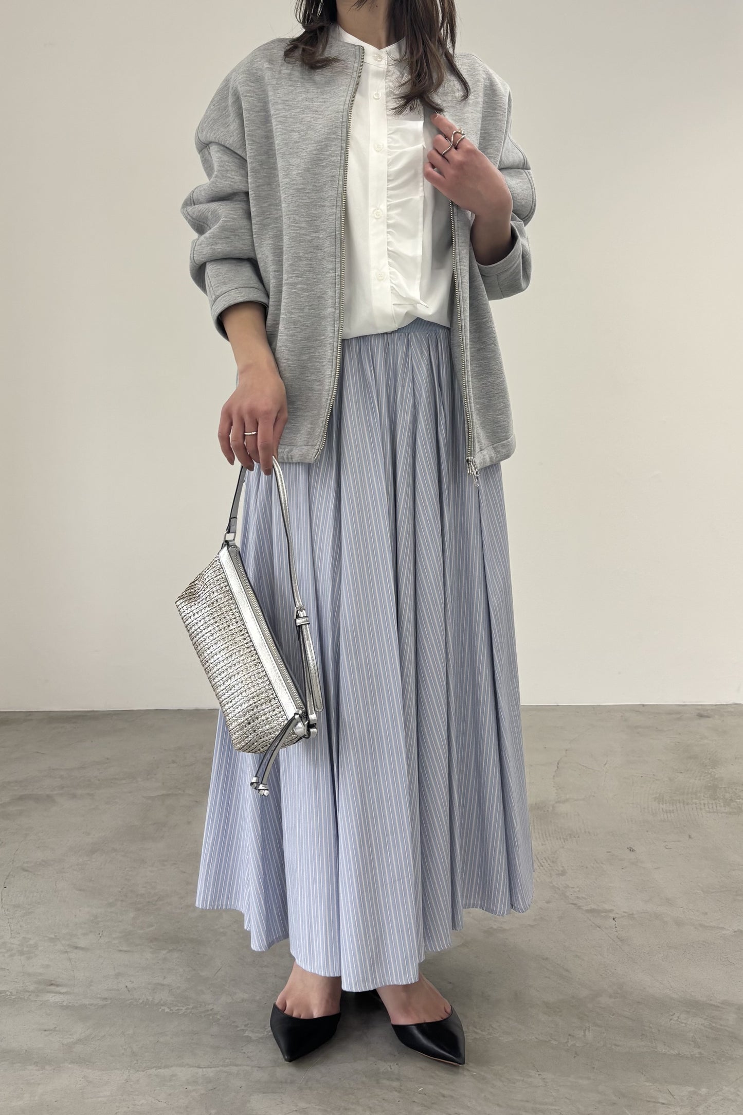 コクーンノーカラーブルゾン　35592