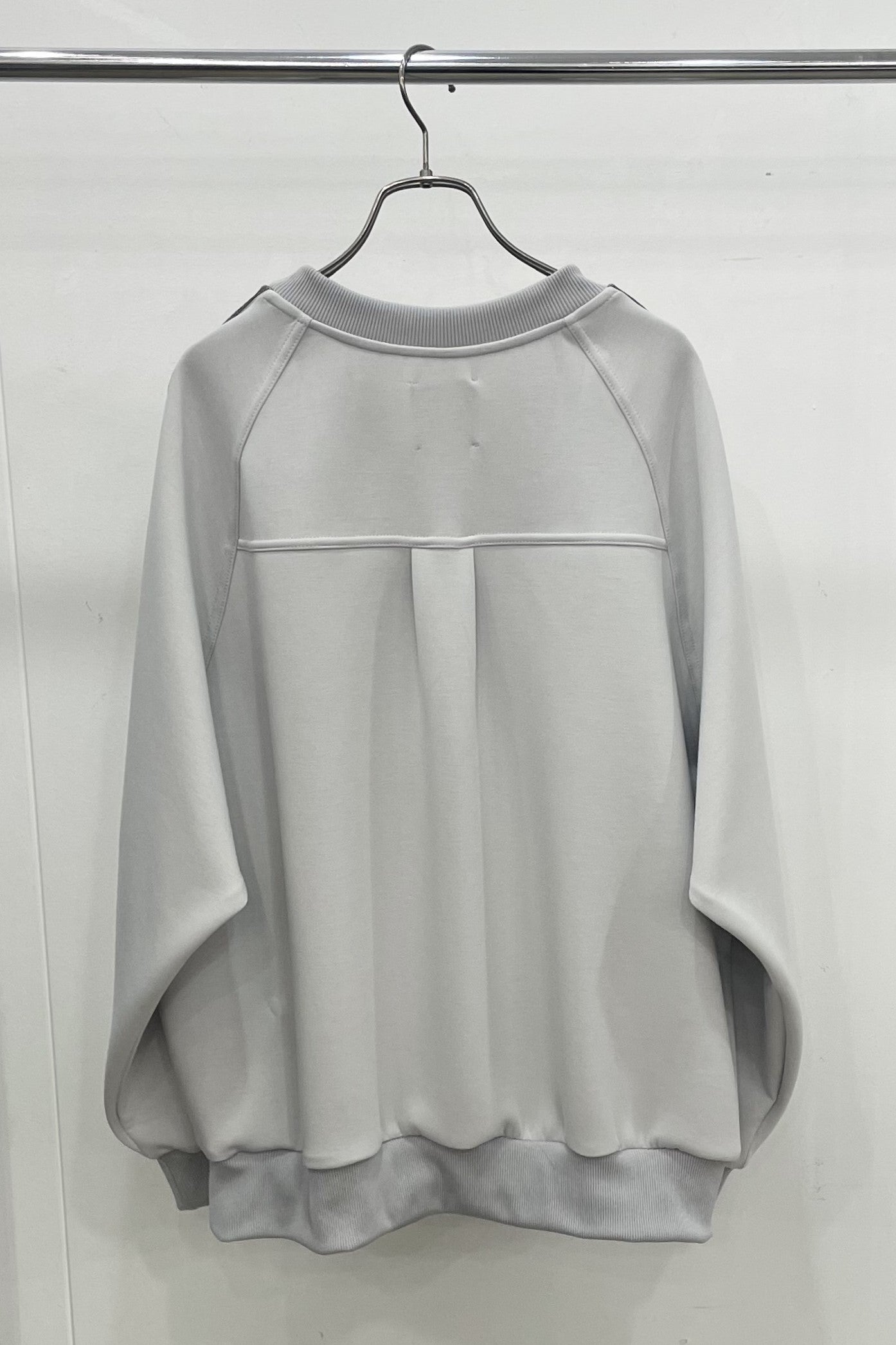 ラインスリーブボンディングプルオーバー　F3234