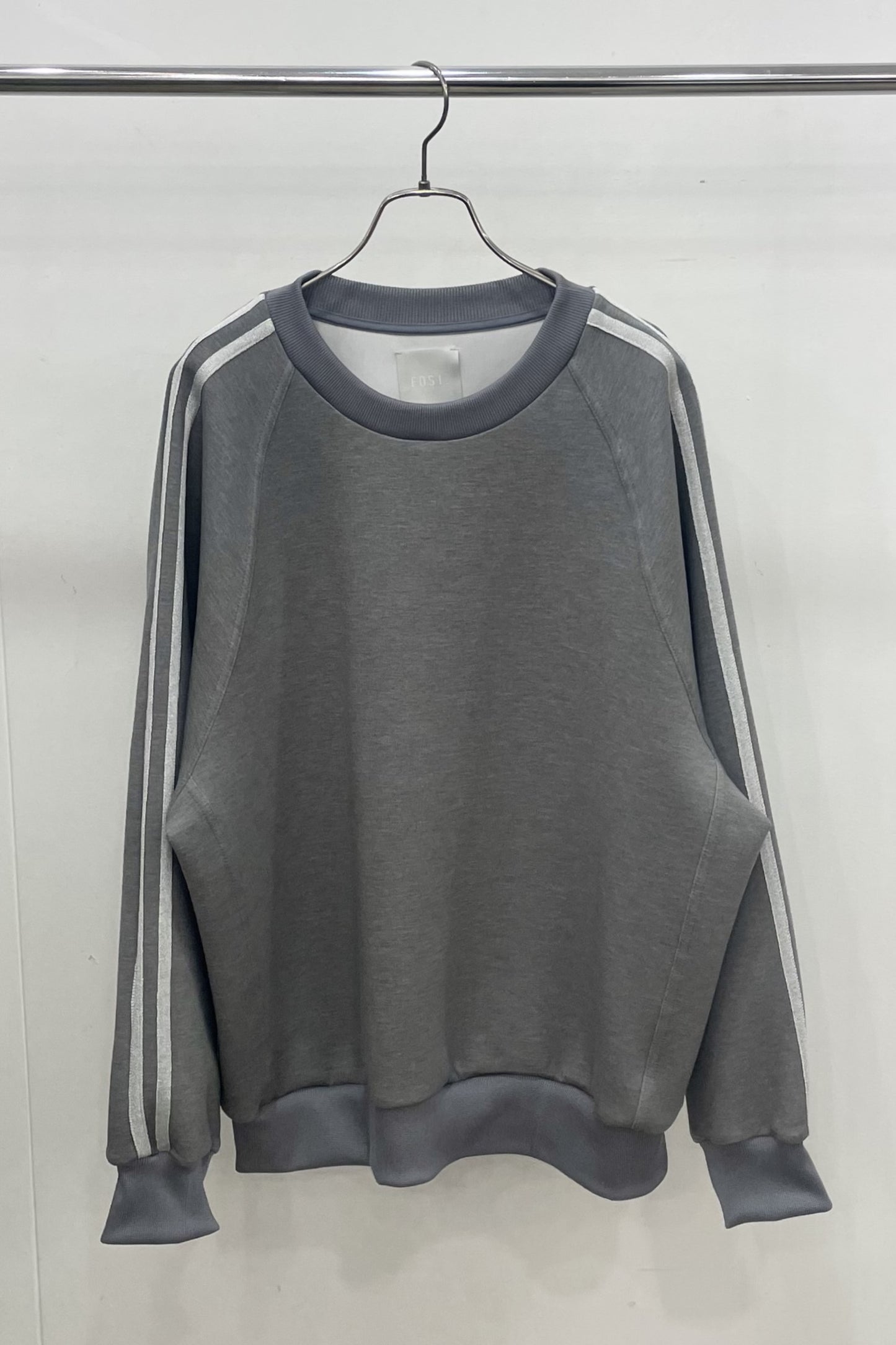 ラインスリーブボンディングプルオーバー　F3234