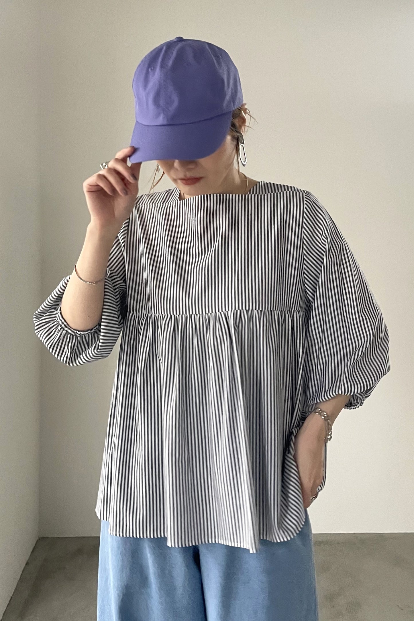 スクエアネックリボンブラウス　15766