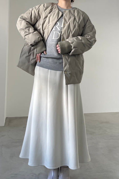 シームレスダウンジャケット　15825