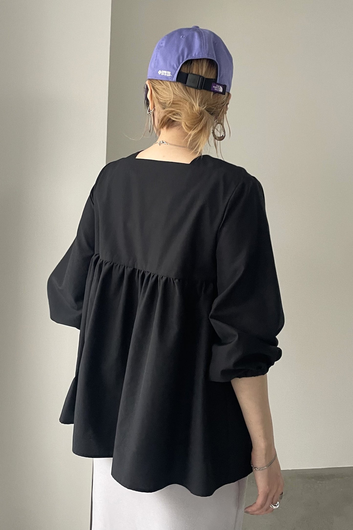 スクエアネックリボンブラウス　15766