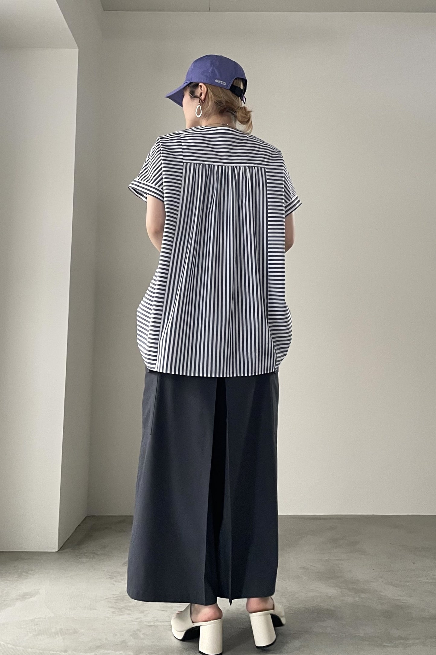 フレアシルエットブラウス 15767