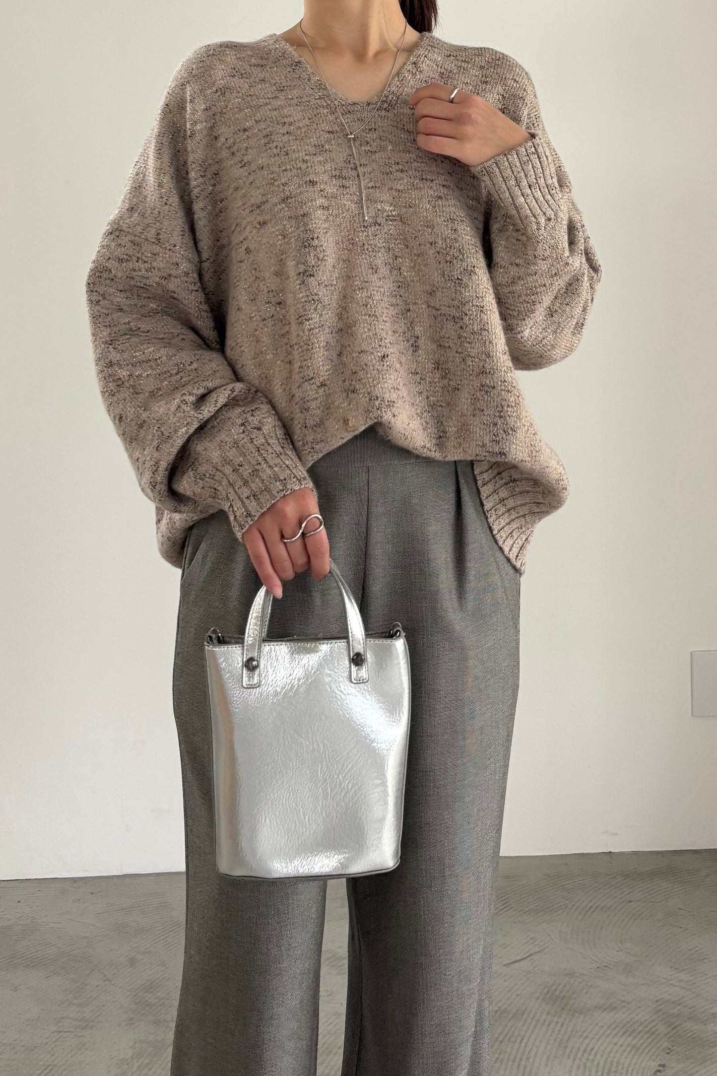 3トーンラメVネックニット　35554