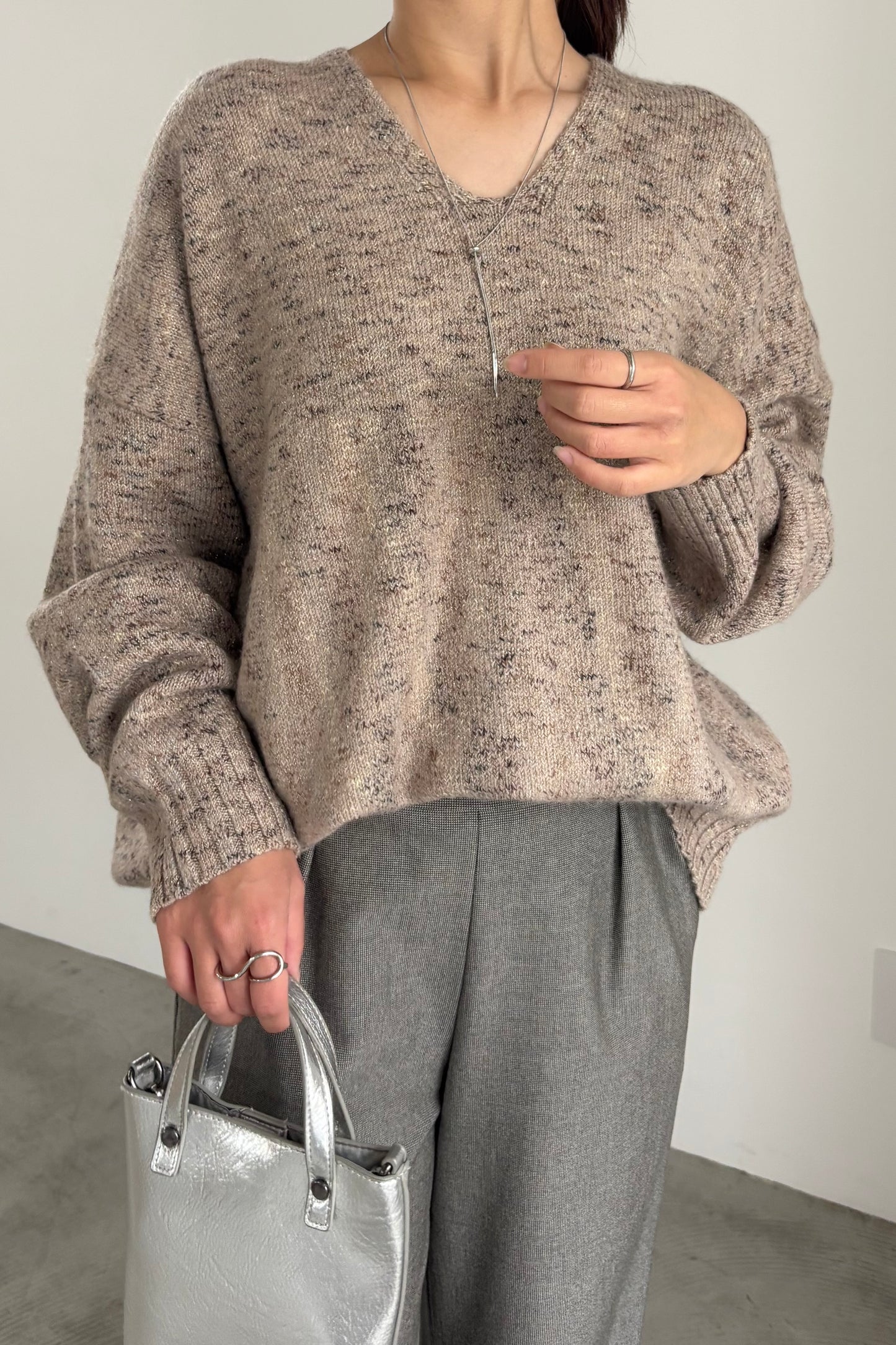 3トーンラメVネックニット　35554