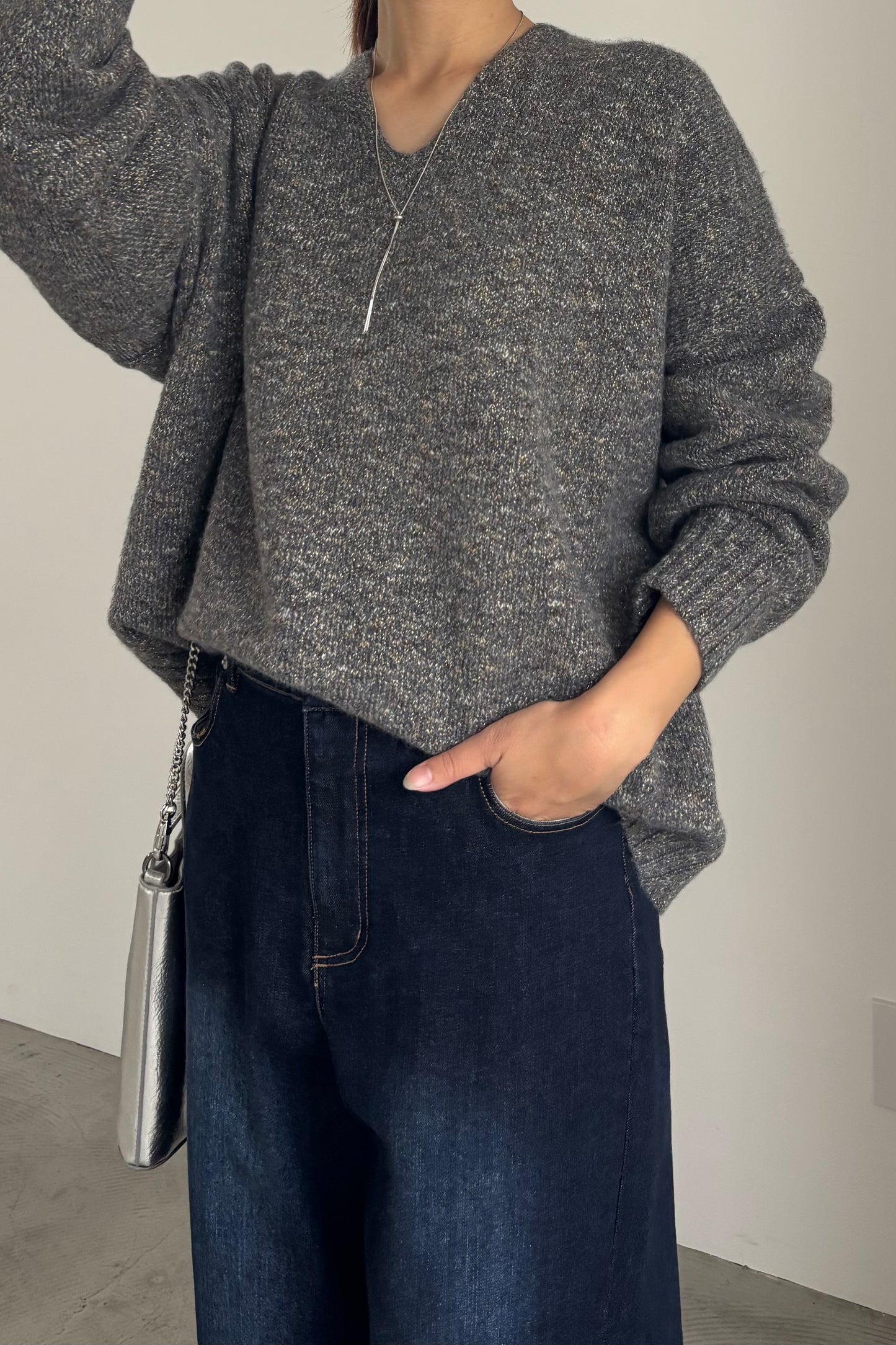 3トーンラメVネックニット　35554