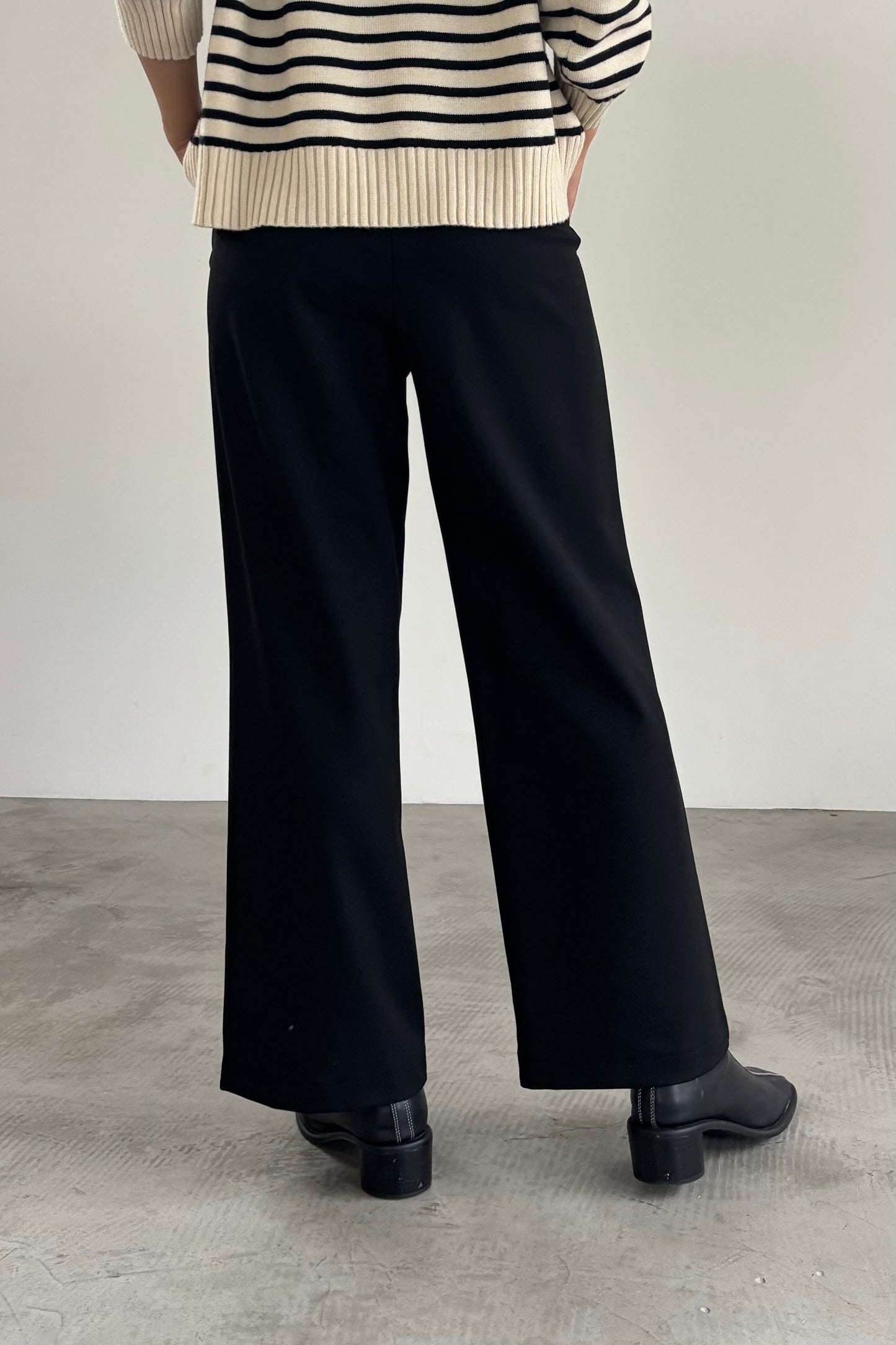 セミフレアストレッチパンツ　M20003