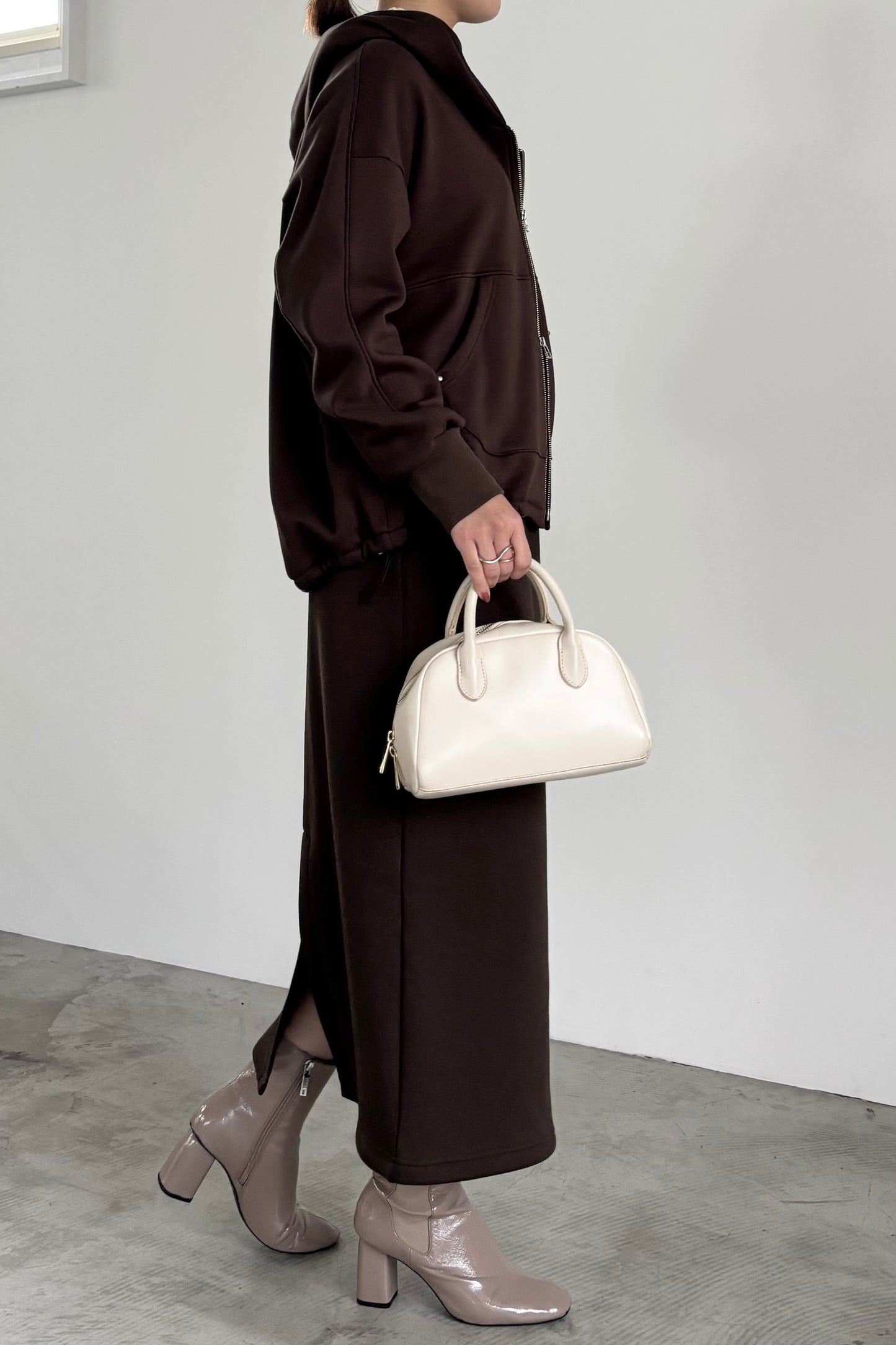 ダフィームートンタイトスカート　23168