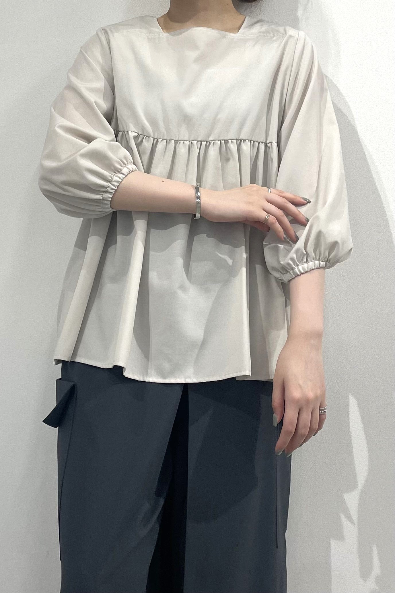 スクエアネックリボンブラウス　15766