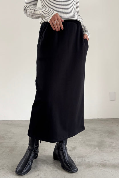 ダフィームートンタイトスカート　23168